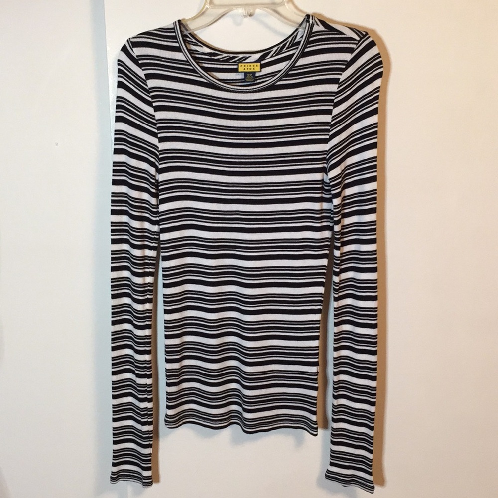 PRINCE & FOX Knit Top